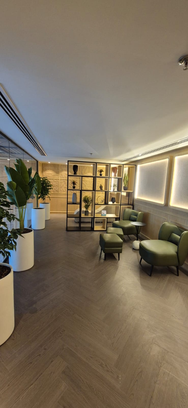 Global Green Interior Design Company Logo - Sustainable Design Experts